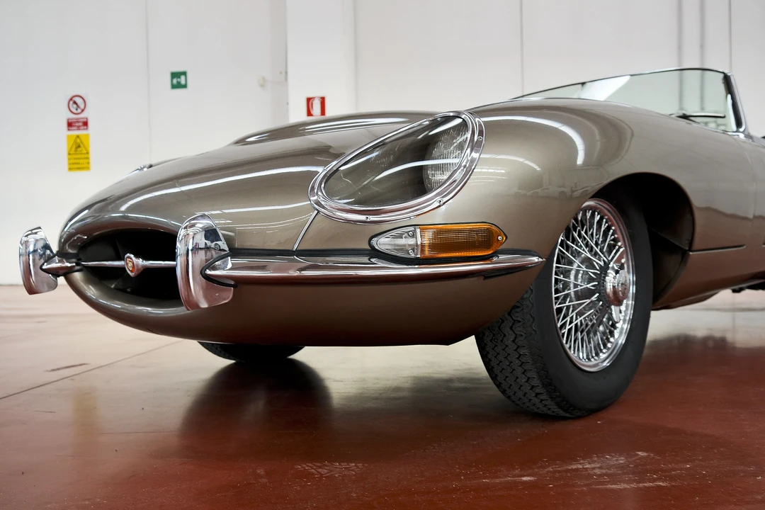 1965 Jaguar E-Type Series 1 - Image 8 of 26
