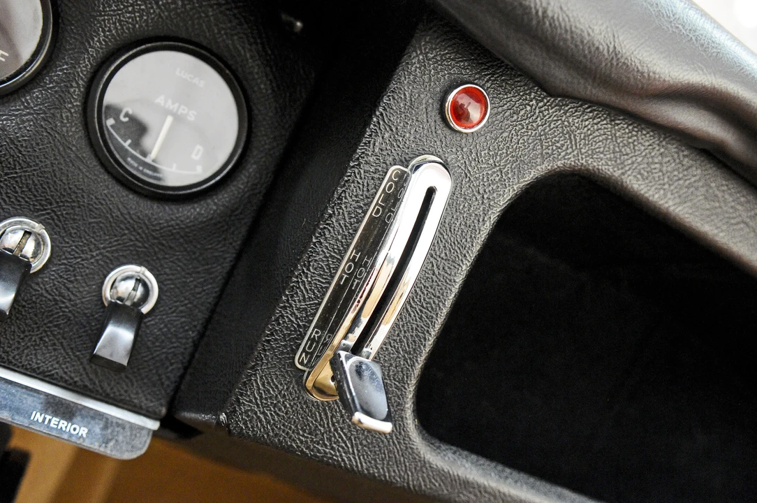 1965 Jaguar E-Type Series 1 - Image 16 of 26