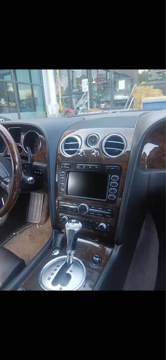 Bentley Continental GTC - Image 2 of 7