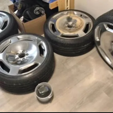 Mercedes Maybach 20x9 ET34 Rims and Tires