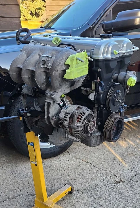 1995 Parts & Memorabilia Engines - Image 2 of 9