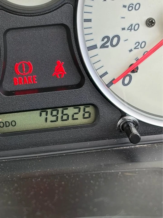 2004 Mazda NB MX-5 Miata - Image 5 of 9
