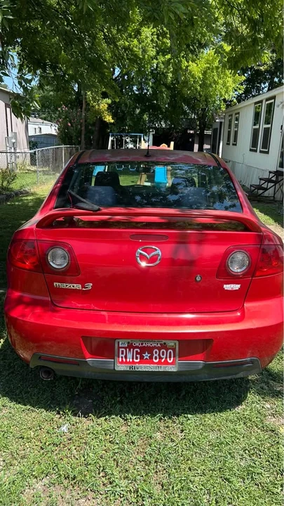 Mazda Mazda 3 - Image 5 of 10