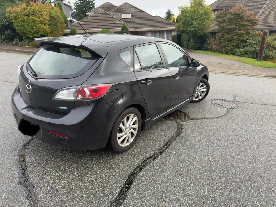 2012 Mazda Mazda 3 2nd Gen - Image 3 of 5