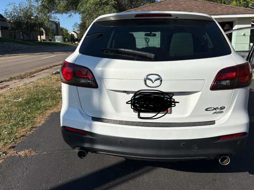 2013 Mazda CX-9 - Image 2 of 8
