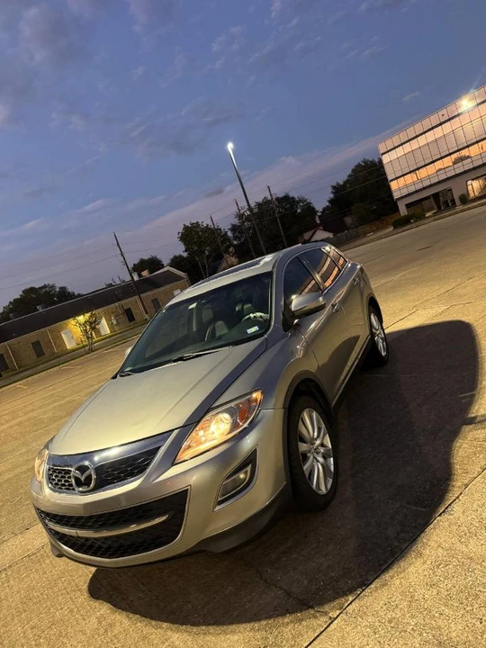 2010 Mazda CX-9 - Image 2 of 9