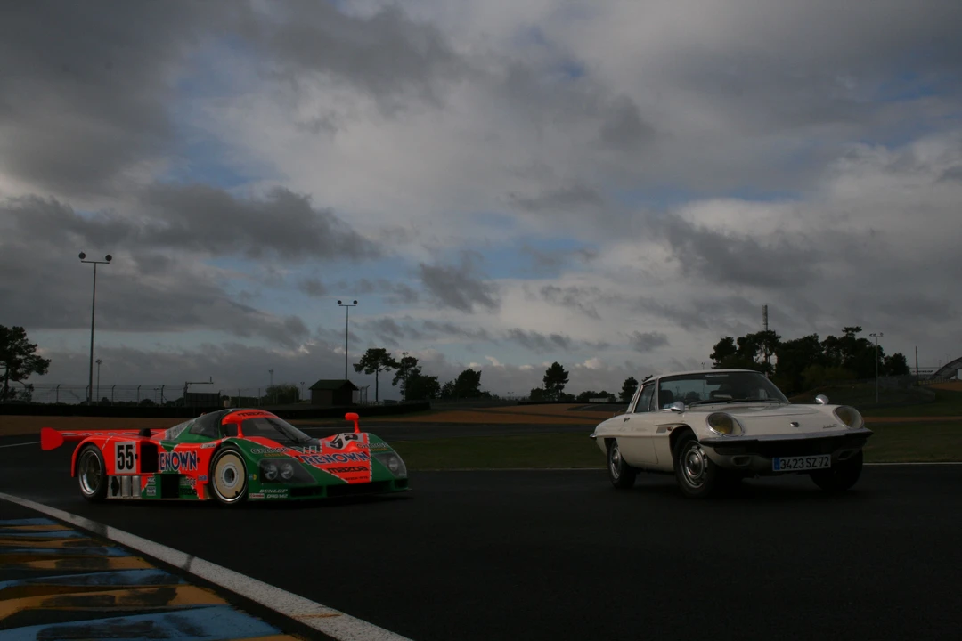 Mazda L10A/L10B Cosmo - Image 6 of 16