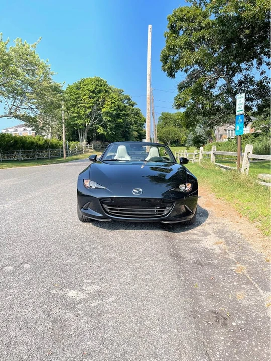 2023 Mazda ND MX-5 Miata - Image 4 of 5