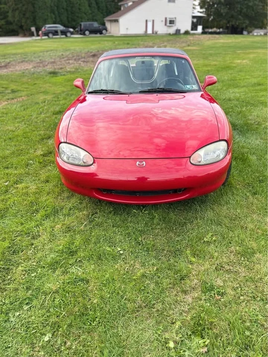 1999 Mazda NB MX-5 Miata - Image 2 of 10