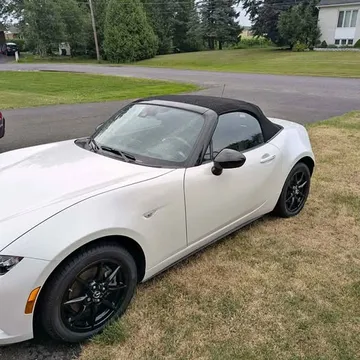 2019 Mazda MX-5 GS