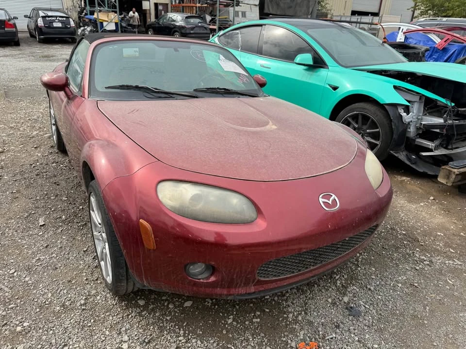 2006 Mazda NC MX-5 Miata - Image 3 of 8