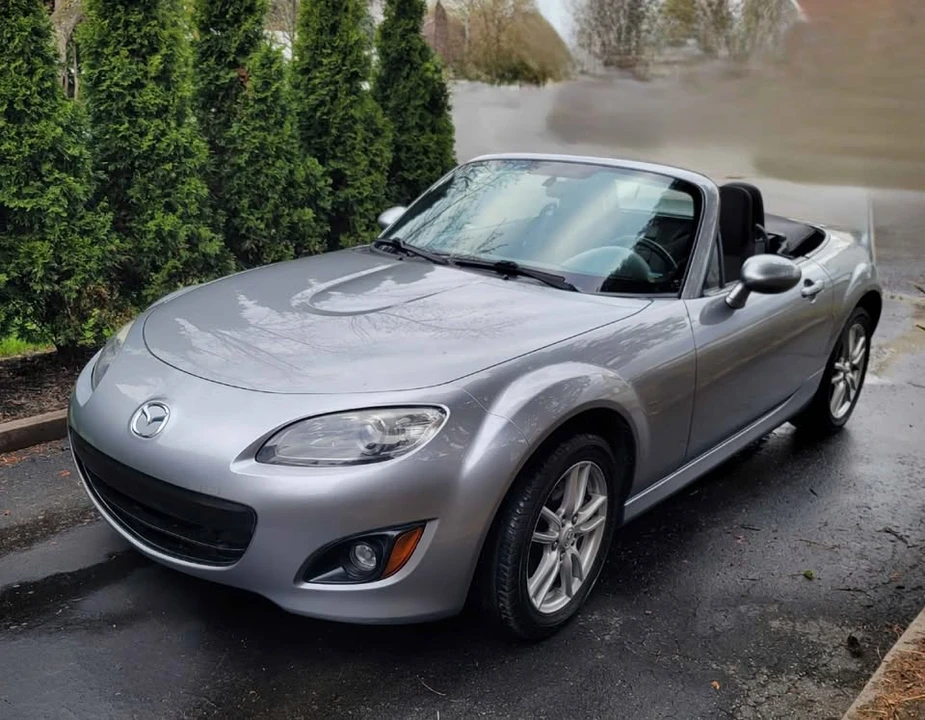 2012 Mazda NC MX-5 Miata - Image 4 of 10