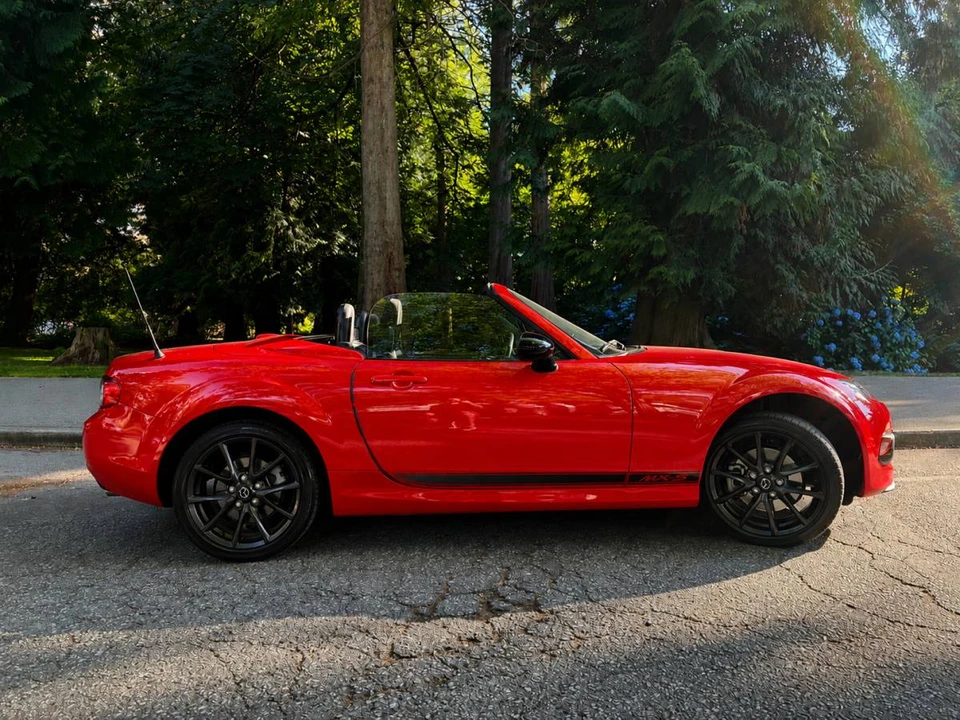 2014 Mazda NC MX-5 Miata - Image 2 of 22
