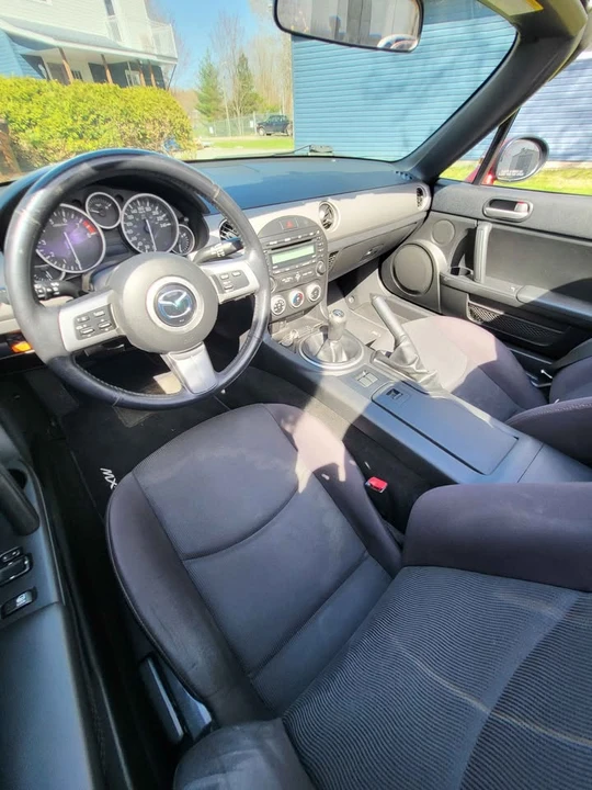 2011 Mazda NC MX-5 Miata - Image 6 of 9