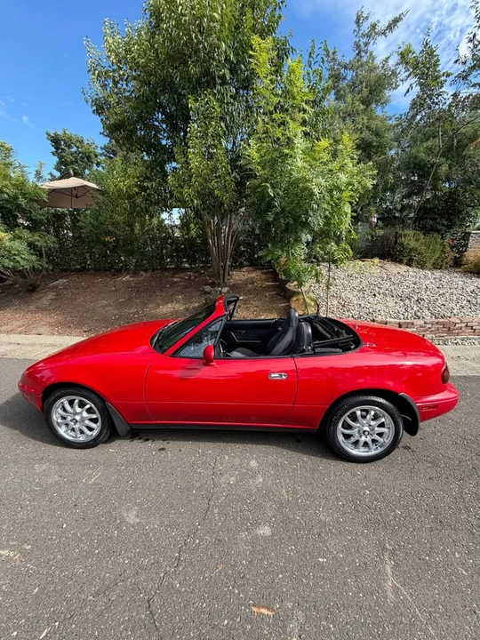 1993 Mazda NA MX-5 Miata - Image 3 of 10