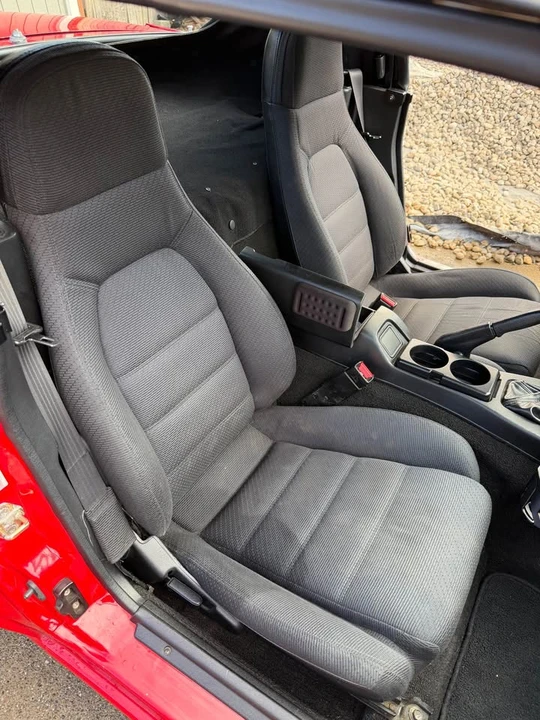 1993 Mazda NA MX-5 Miata - Image 6 of 10