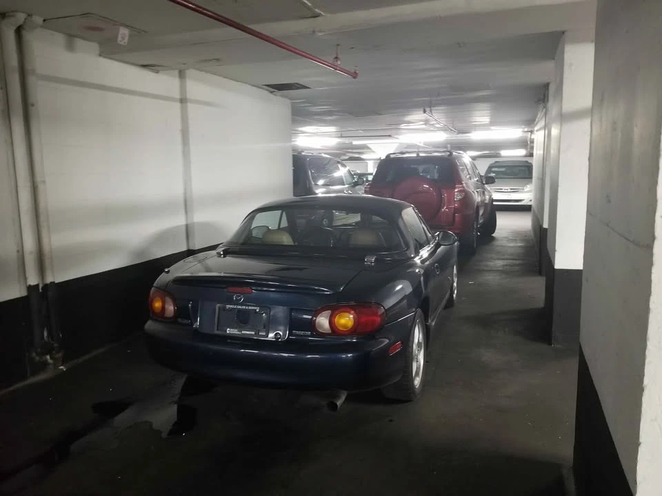 2000 Mazda NB MX-5 Miata - Image 3 of 4