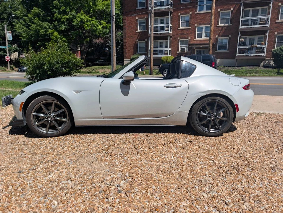 2017 Mazda ND MX-5 Miata - Image 6 of 13