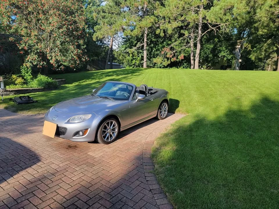 2009 Mazda NC MX-5 Miata - Image 2 of 9