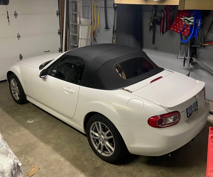 2011 Mazda MX-5 - Image 3 of 6