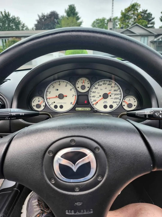 2003 Mazda NB MX-5 Miata - Image 9 of 10