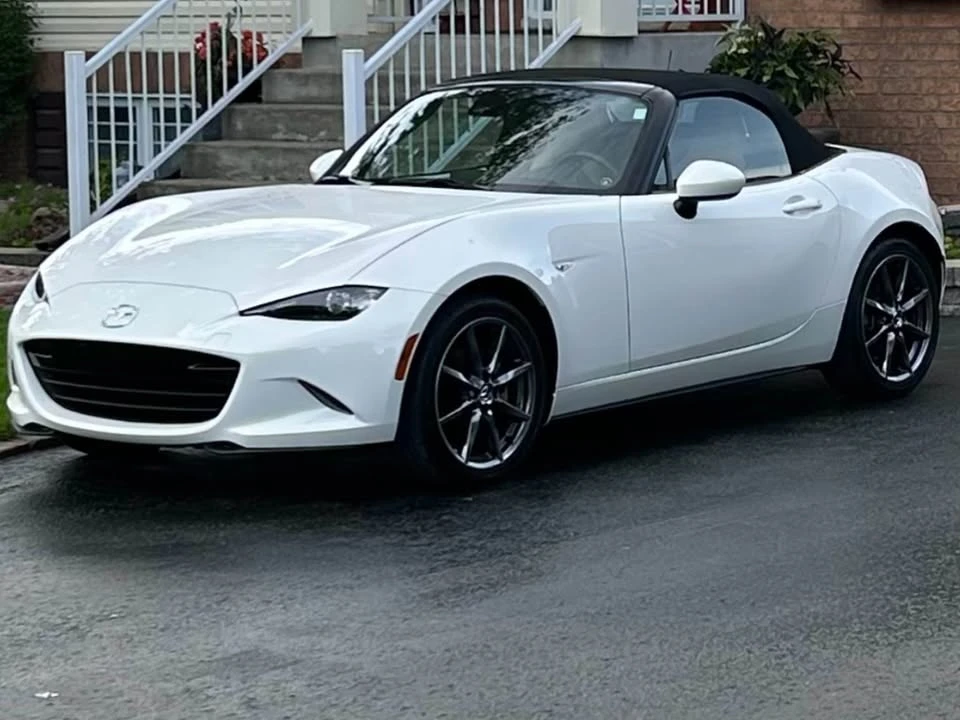 2016 Mazda ND MX-5 Miata - Image 2 of 9