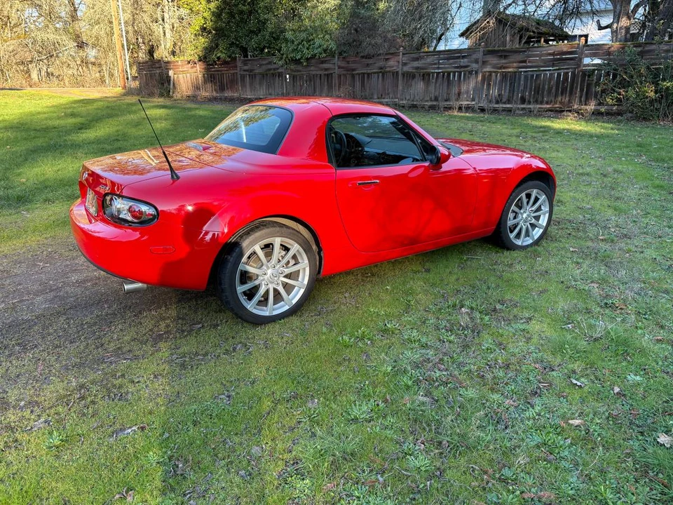 2008 Mazda NC MX-5 Miata - Image 4 of 12