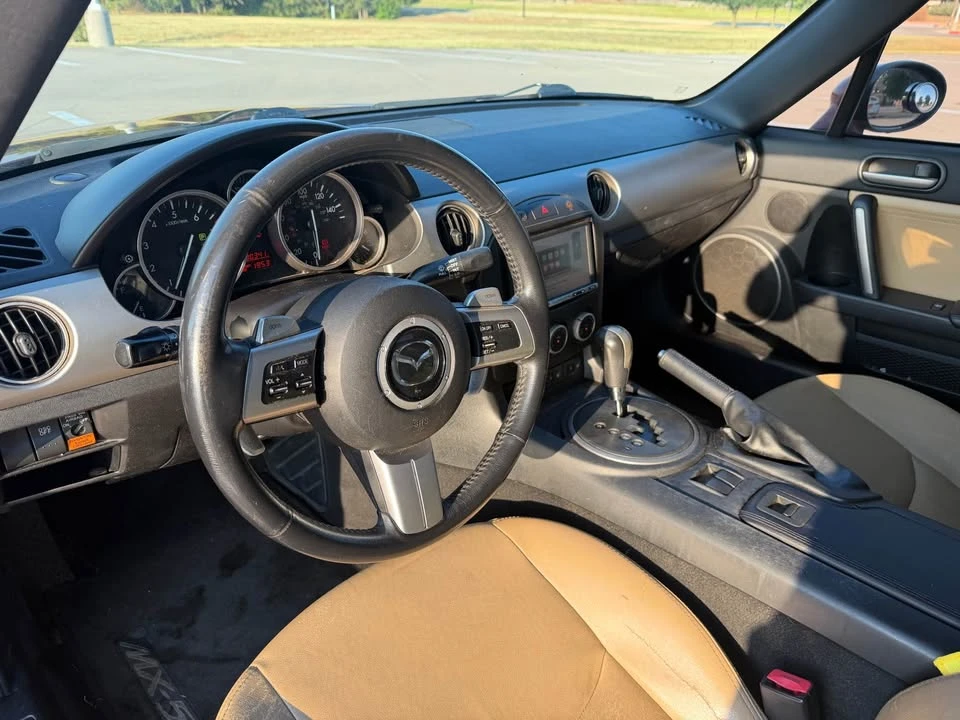 2010 Mazda NC MX-5 Miata - Image 6 of 10