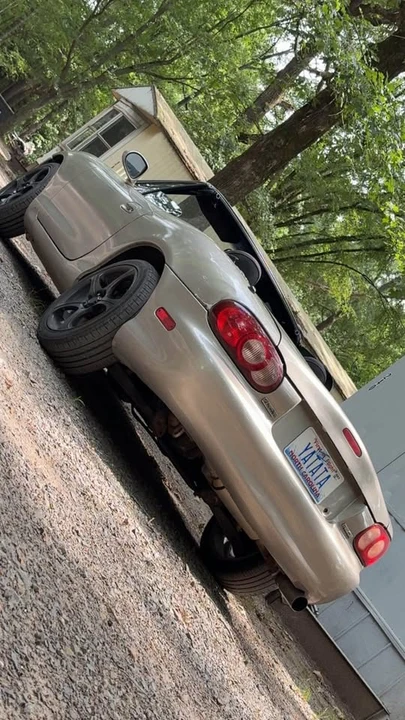 2002 Mazda NB MX-5 Miata - Image 2 of 4