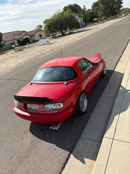 1990 Mazda NA MX-5 Miata - Image 3 of 9