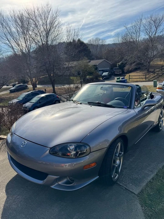 2004 Mazda NB Mazdaspeed MX-5 Miata - Image 4 of 9