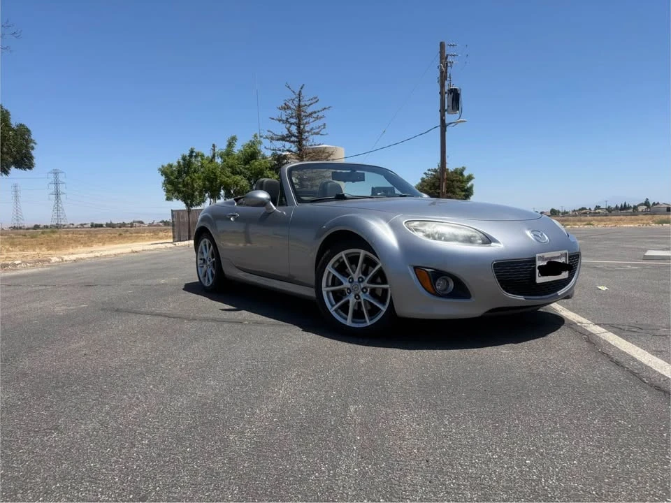 2010 Mazda NC MX-5 Miata - Image 5 of 10