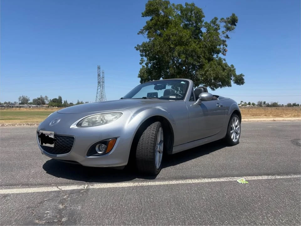 2010 Mazda NC MX-5 Miata - Image 4 of 10