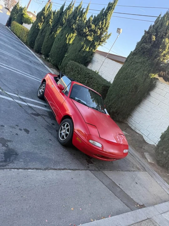1995 Mazda NA MX-5 Miata - Image 2 of 5