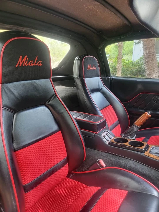 1997 Mazda NA MX-5 Miata - Image 3 of 9
