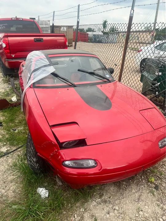 1997 Mazda NA MX-5 Miata - Image 3 of 10