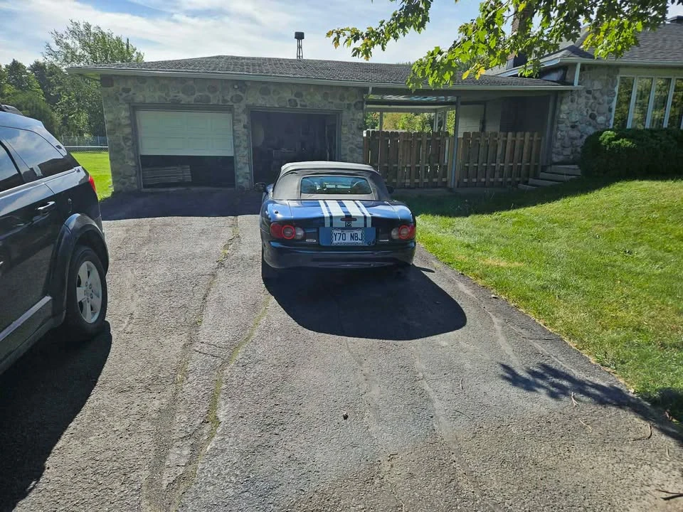 2002 Mazda NB MX-5 Miata - Image 2 of 3