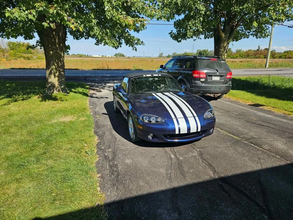 2002 Mazda NB MX-5 Miata - Image 3 of 3
