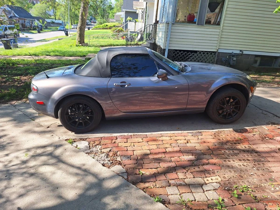 2007 Mazda NC MX-5 Miata - Image 3 of 7