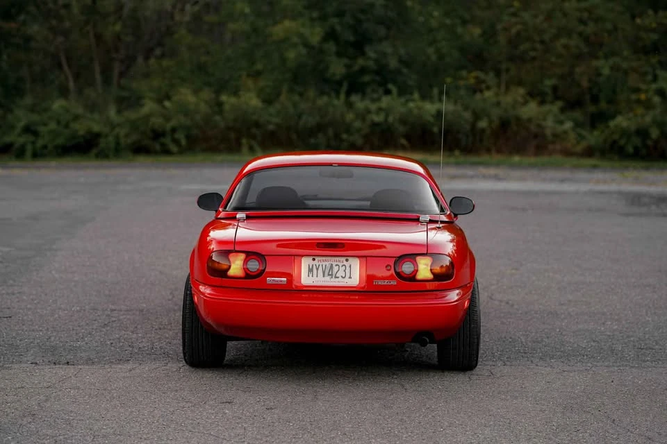1997 Mazda NA MX-5 Miata - Image 5 of 5
