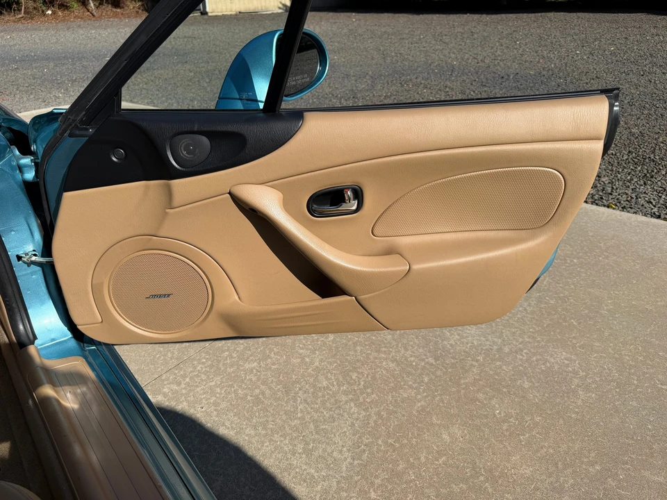 2001 Mazda NB MX-5 Miata - Image 31 of 31