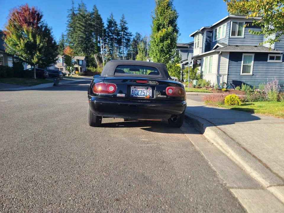 1995 Mazda NA MX-5 Miata - Image 3 of 10