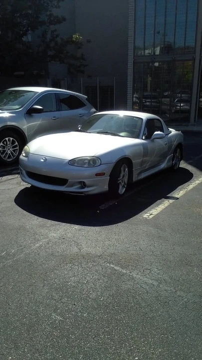 2004 Mazda NB MX-5 Miata - Image 3 of 7