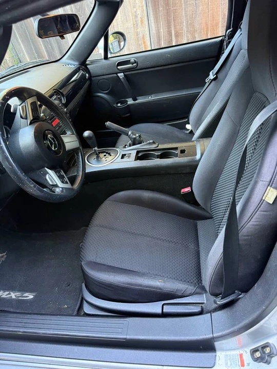 2006 Mazda NC MX-5 Miata - Image 9 of 13