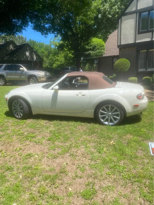 2006 Mazda NC MX-5 Miata - Image 7 of 8