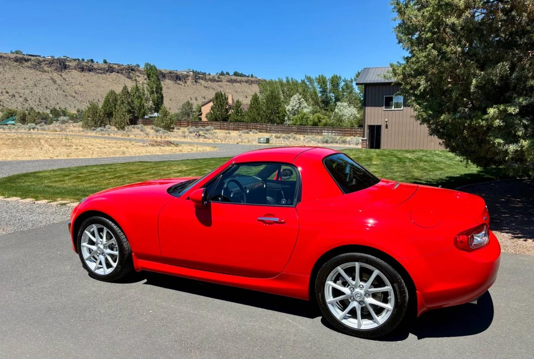 2009 Mazda NC MX-5 Miata - Image 4 of 14