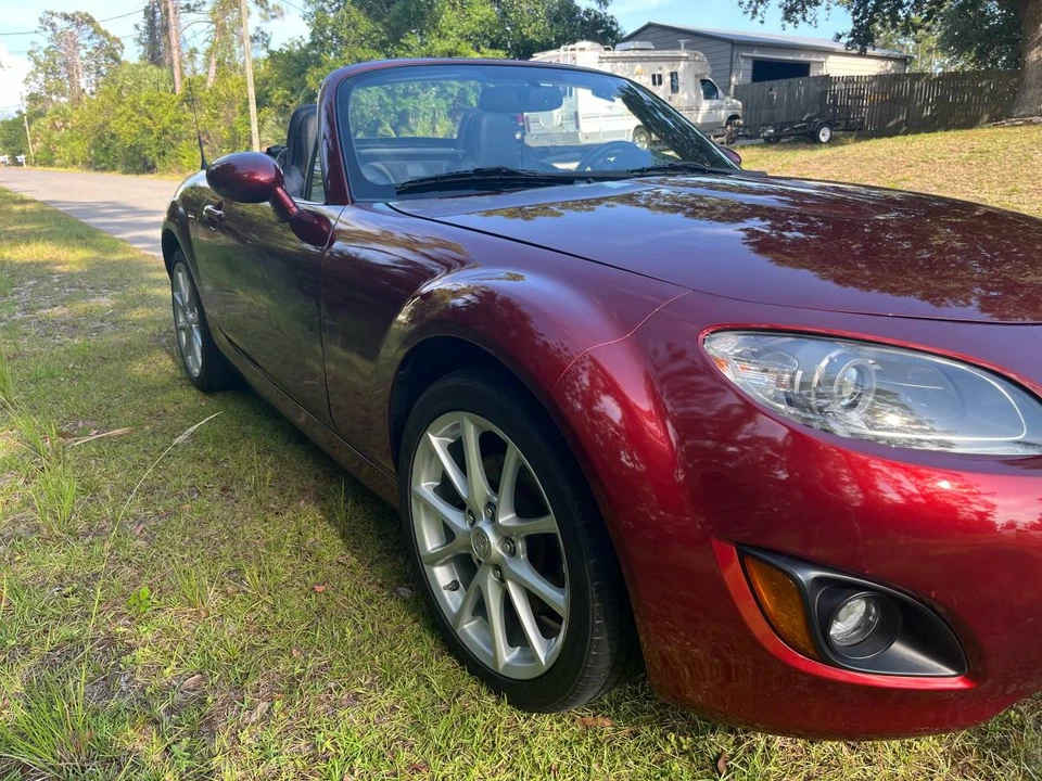 2009 Mazda NC MX-5 Miata - Image 4 of 17