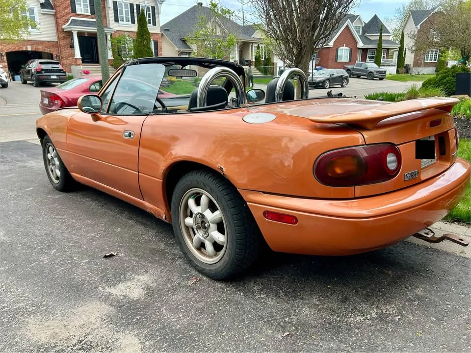 1993 Mazda NA MX-5 Miata - Image 6 of 10