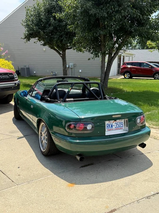 1990 Mazda NA MX-5 Miata - Image 2 of 24