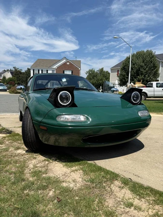 1990 Mazda NA MX-5 Miata - Image 4 of 24
